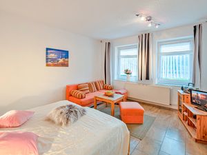 23948151-Ferienwohnung-4-Zingst (Ostseebad)-300x225-3