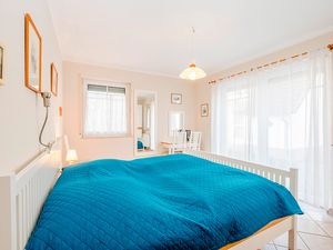 23955016-Ferienwohnung-4-Zingst (Ostseebad)-300x225-5