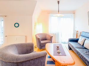 24021431-Ferienwohnung-4-Zingst (Ostseebad)-300x225-1