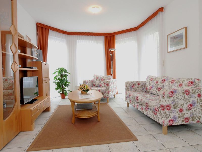 23833318-Ferienwohnung-4-Zingst (Ostseebad)-800x600-0