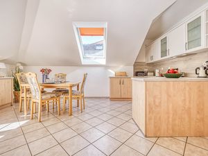 23871527-Ferienwohnung-4-Zingst (Ostseebad)-300x225-4