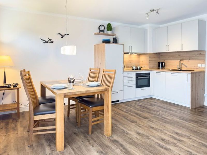 22177967-Ferienwohnung-4-Zingst (Ostseebad)-800x600-0