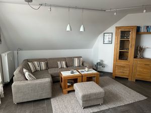 24052427-Ferienwohnung-2-Zingst (Ostseebad)-300x225-1