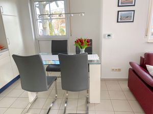 23871452-Ferienwohnung-3-Zingst (Ostseebad)-300x225-1