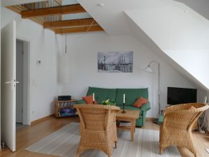 24057156-Ferienwohnung-5-Zingst (Ostseebad)-300x225-0