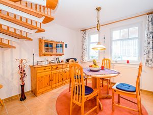 23948502-Ferienwohnung-4-Zingst (Ostseebad)-300x225-1