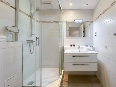 Ferienwohnung Ostseeschatz Aparthotel Zingst - Badezimmer