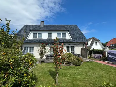 Ferienwohnung für 8 Personen (176 m²) in Zingst (Ostseebad) 1/10