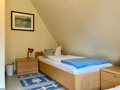 Schlafzimmer mit Einzelbetten