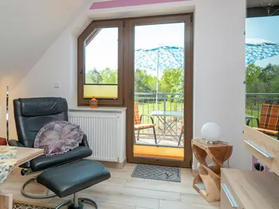 Wohnzimmer mit Sessel