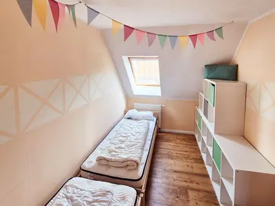 2. Schlafzimmer mit 2 Einzelbetten