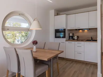 Ferienwohnung Kleine Freiheit Küchenzeile mit Essbereich