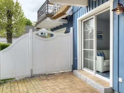 möblierte Südterrasse