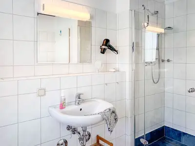 Ferienwohnung für 2 Personen (52 m²) in Zingst 8/10