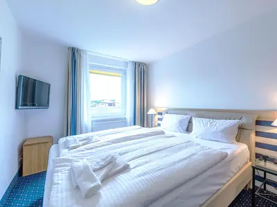 Ferienwohnung Meeresbrise Aparthotel Zingst - Schlafzimmer