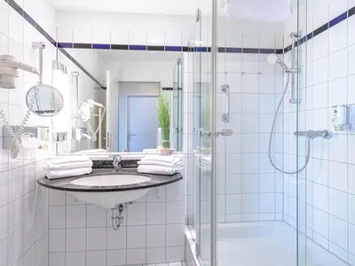 Ferienwohnung Ankerplatz Aparthotel Zingst - Badezimmer