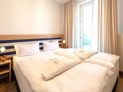 Ferienwohnung Herzog Barnim Aparthotel Zingst - Schlafzimmer