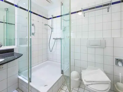 Ferienwohnung Deichperle Aparthotel Zingst - Badezimmer