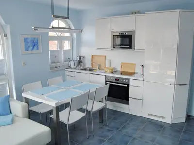 Essbereich mit Küchenzeile