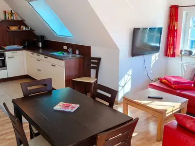 Essbereich mit Küchenzeile