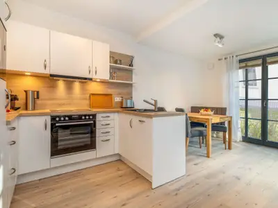 Ferienwohnung für 2 Personen (75 m²) in Zingst (Ostseebad) 2/10