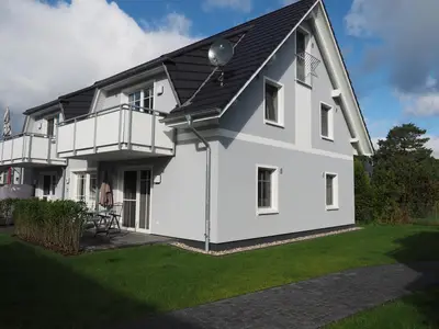 Ferienwohnung für 3 Personen (49 m²) in Zingst (Ostseebad) 1/10