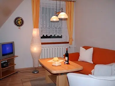 Ferienwohnung für 3 Personen (40 m²) in Zingst (Ostseebad) 2/8