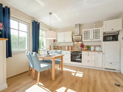 Ferienwohnung für 2 Personen (53 m²) in Zingst (Ostseebad) 1/10