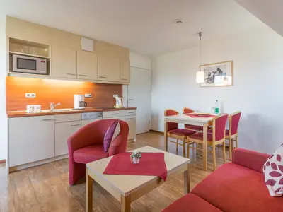 Ferienwohnung für 2 Personen (36 m²) in Zingst (Ostseebad) 2/8