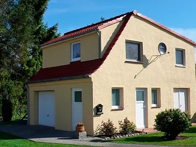 Ferienwohnung für 3 Personen (37 m²) in Zingst (Ostseebad) 1/10