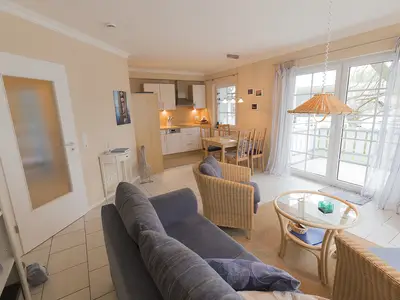 Ferienwohnung für 2 Personen (54 m²) in Zingst (Ostseebad) 2/10