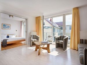 23577421-Ferienwohnung-2-Zinnowitz-300x225-1