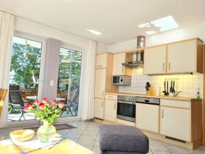 22215755-Ferienwohnung-5-Zinnowitz-300x225-1