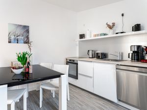 23546178-Ferienwohnung-4-Zinnowitz-300x225-3