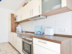 22481483-Ferienwohnung-5-Zinnowitz-300x225-4