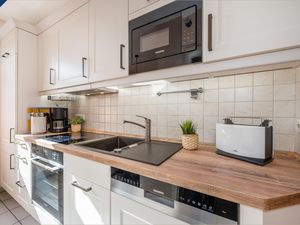 23331847-Ferienwohnung-4-Zinnowitz-300x225-3