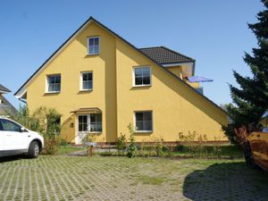 23869585-Ferienwohnung-6-Zinnowitz-300x225-0