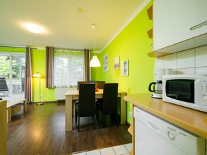 23868797-Ferienwohnung-4-Zinnowitz-300x225-2