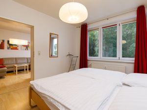 23869526-Ferienwohnung-2-Zinnowitz-300x225-4