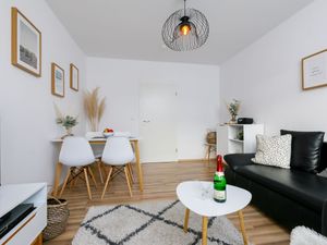 23869495-Ferienwohnung-3-Zinnowitz-300x225-2