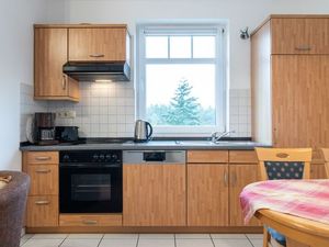 22204603-Ferienwohnung-3-Zinnowitz-300x225-2