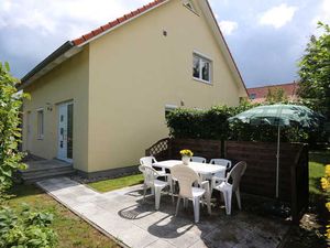 22280663-Ferienwohnung-5-Zinnowitz-300x225-2