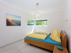 23206389-Ferienwohnung-2-Zinnowitz-300x225-4