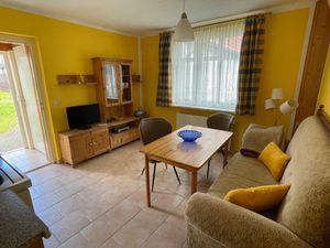 22076089-Ferienwohnung-2-Zinnowitz-300x225-2