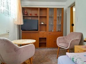 24004848-Ferienwohnung-2-Zinnowitz-300x225-2