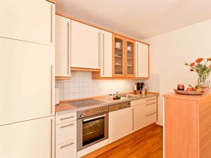 22237407-Ferienwohnung-4-Zinnowitz-300x225-3