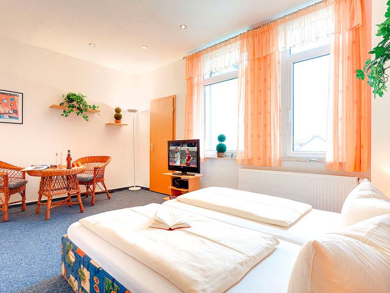 23961348-Ferienwohnung-2-Zinnowitz-800x600-1