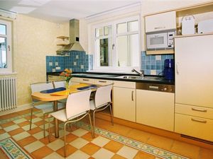 24051316-Ferienwohnung-4-Zinnowitz-300x225-5