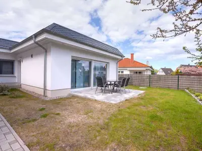 Ferienwohnung für 5 Personen (75 m²) in Zinnowitz 1/10