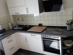 22015393-Ferienwohnung-4-Zirndorf-300x225-3